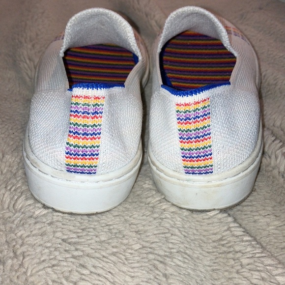 Rothy’s White Rainbow Kids Sneaker, Size 2 - Picture 4 of 5